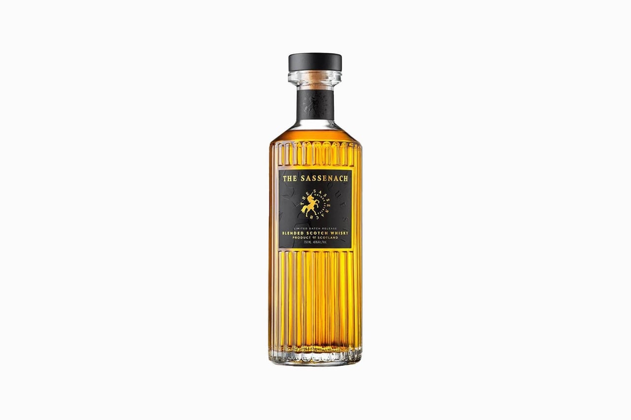 sassenach blended scotch whiskey price review - Luxe Digital