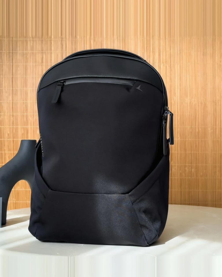 Troubadour Apex Backpack 4.0 in use