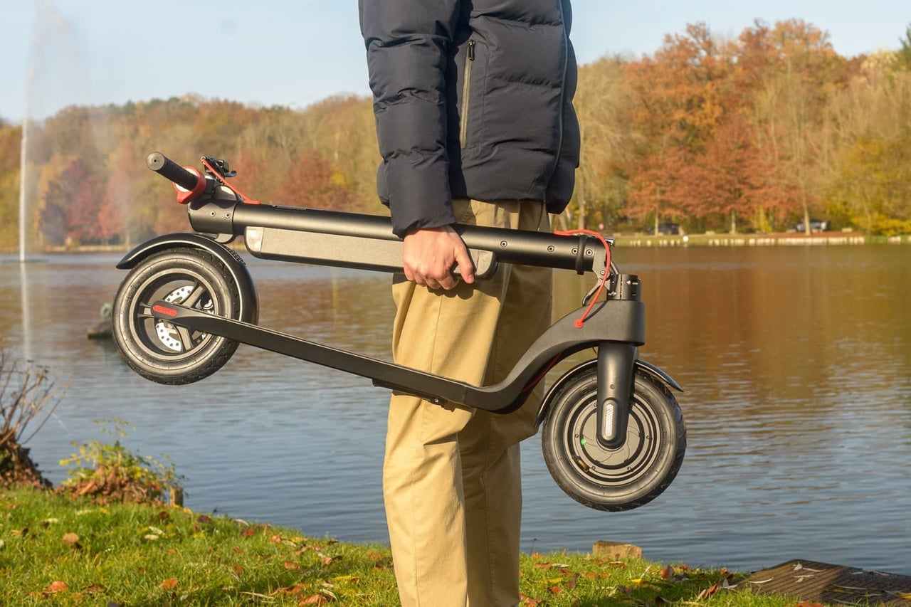 turboant x7 pro review electric scooter portable - Luxe Digital