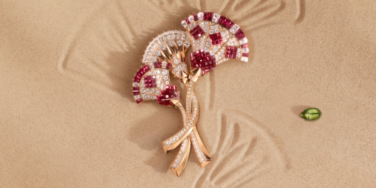 Van Cleef & Arpels brand - Luxe Digital