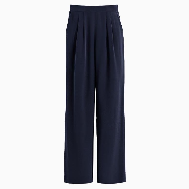 women business professional dress code guide cuyana pant - Luxe Digital