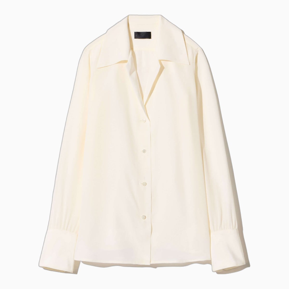 women casual dress code guide nili lotan joxe silk blouse - Luxe Digital
