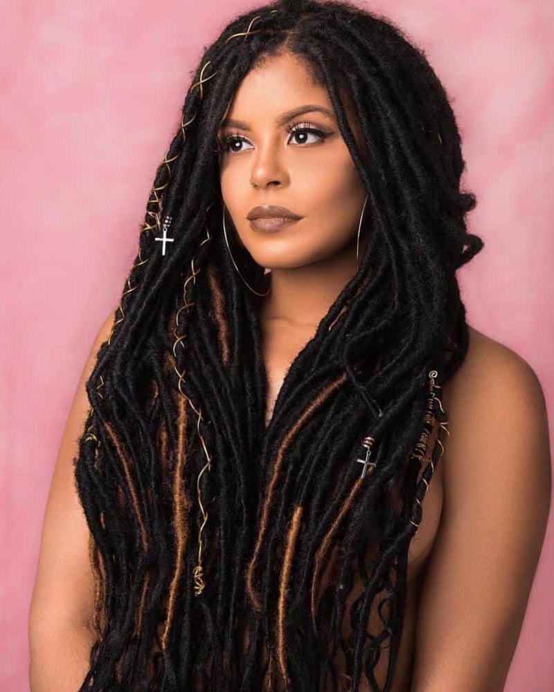 women dreadlock hairstyles long faux locs for females - Luxe Digital