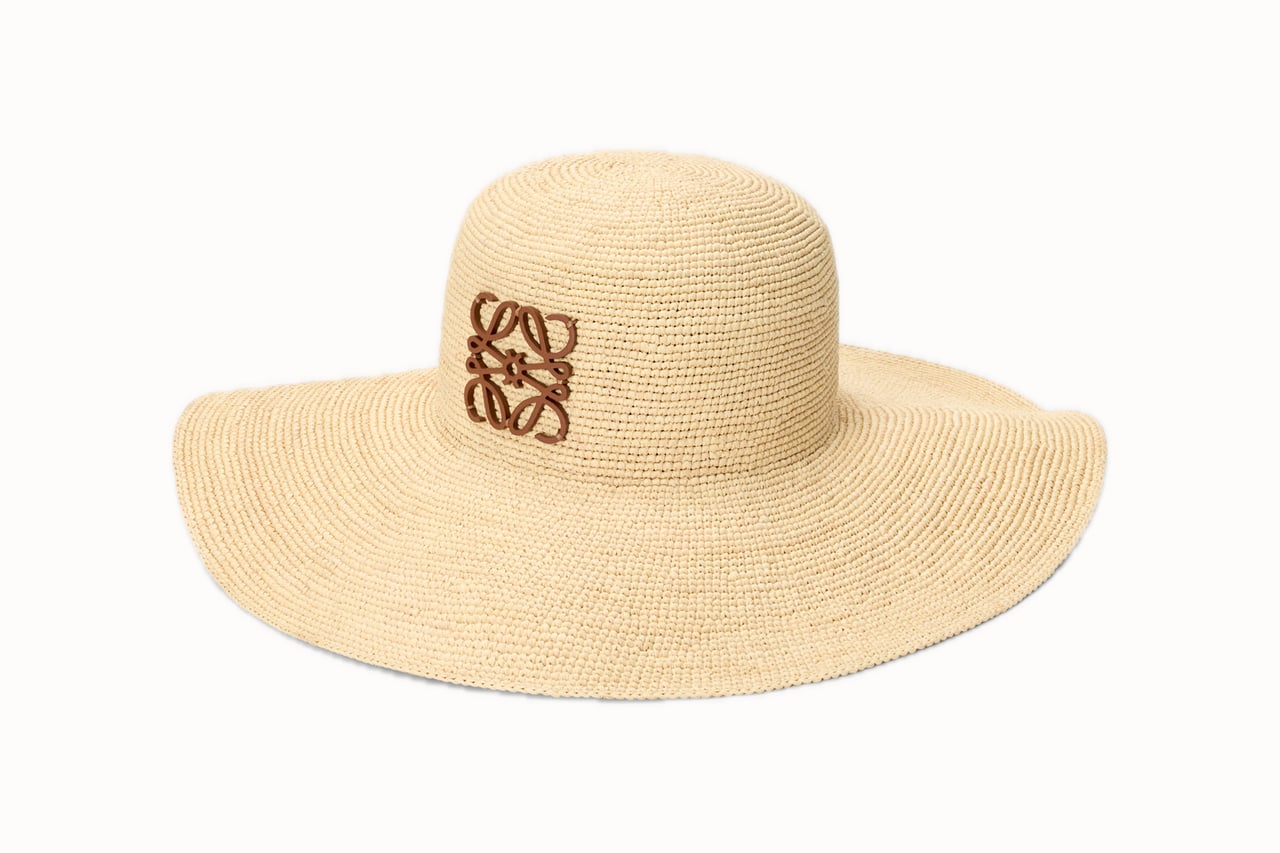 women garden party attire sun hat - Luxe Digital